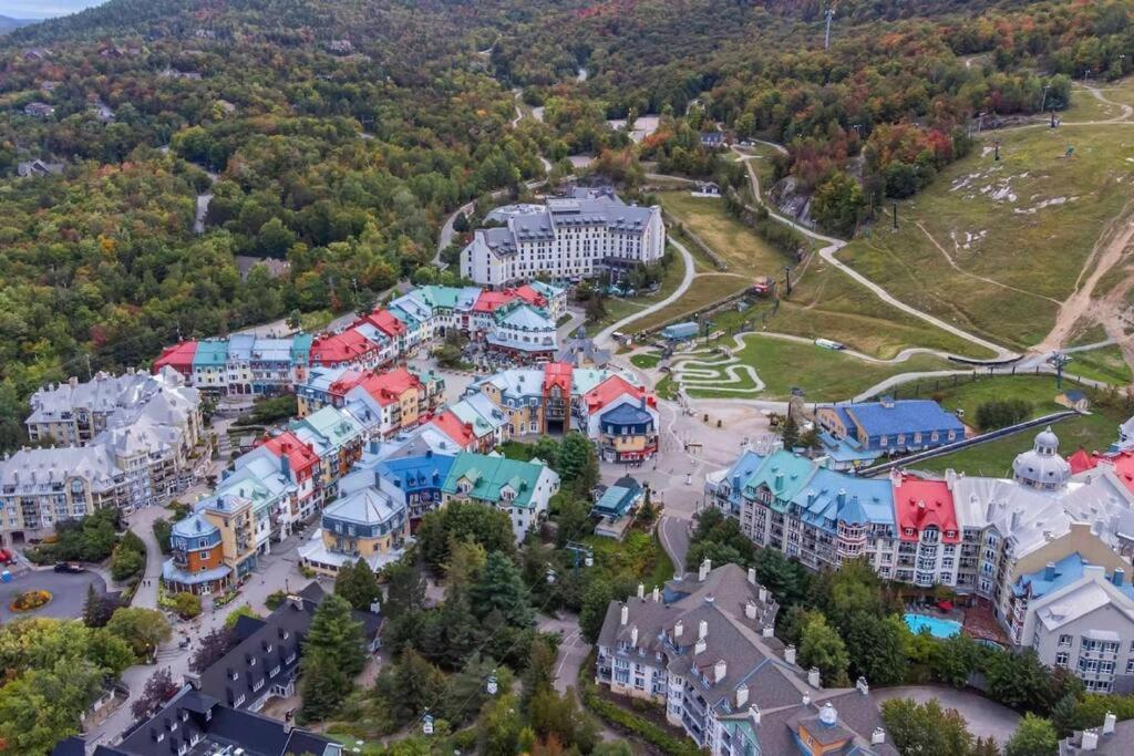 Les Manoirs Wpool & Hot Tub Near Village 110-7 Mont-Tremblant Esterno foto